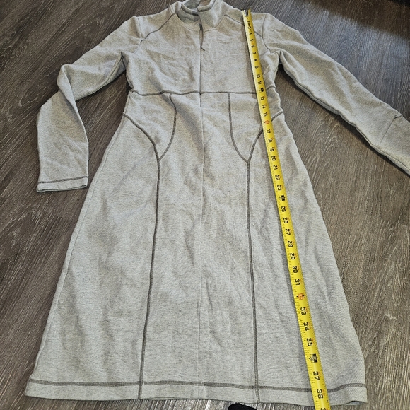 Athleta Long sleeve grey dress - Picture 4 of 8